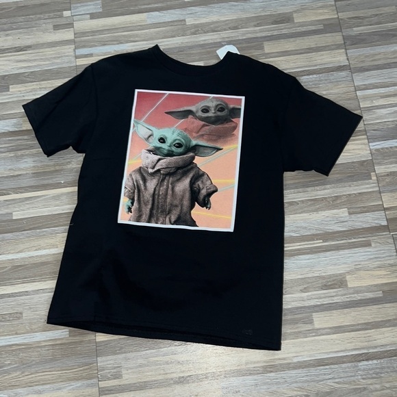 Star Wars, the mandalorian boys graphic tee - Picture 1 of 2